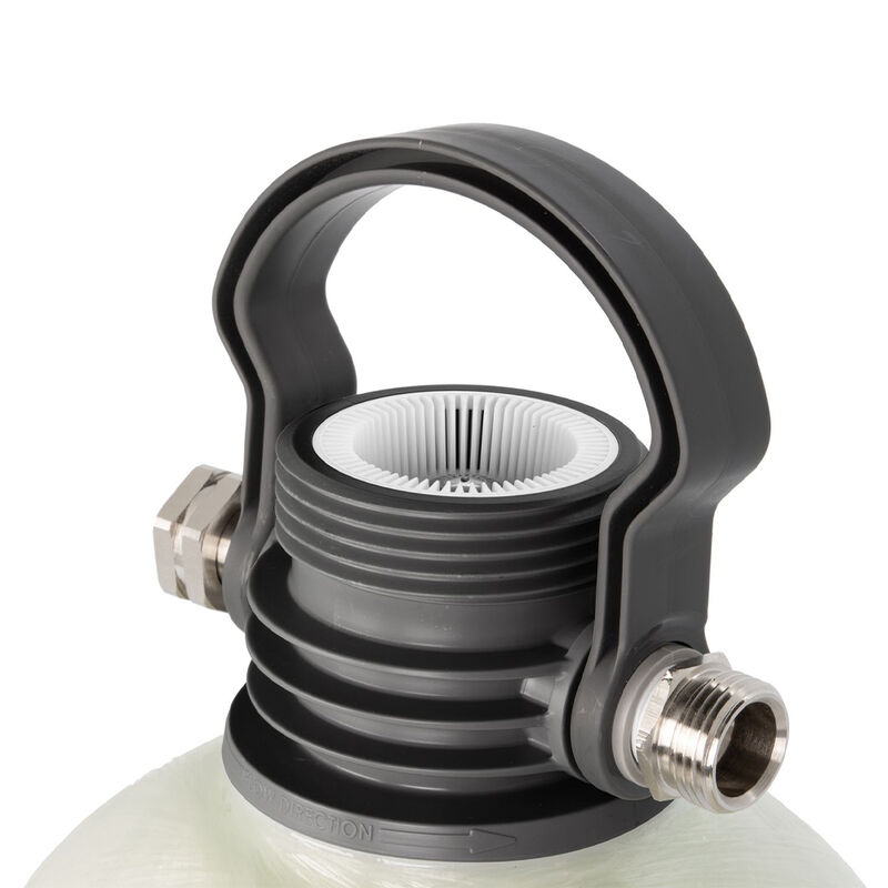 Camco TastePURE Portable Compact 4 GPM Hard Water Softener Kit with Carry Handle image number 3