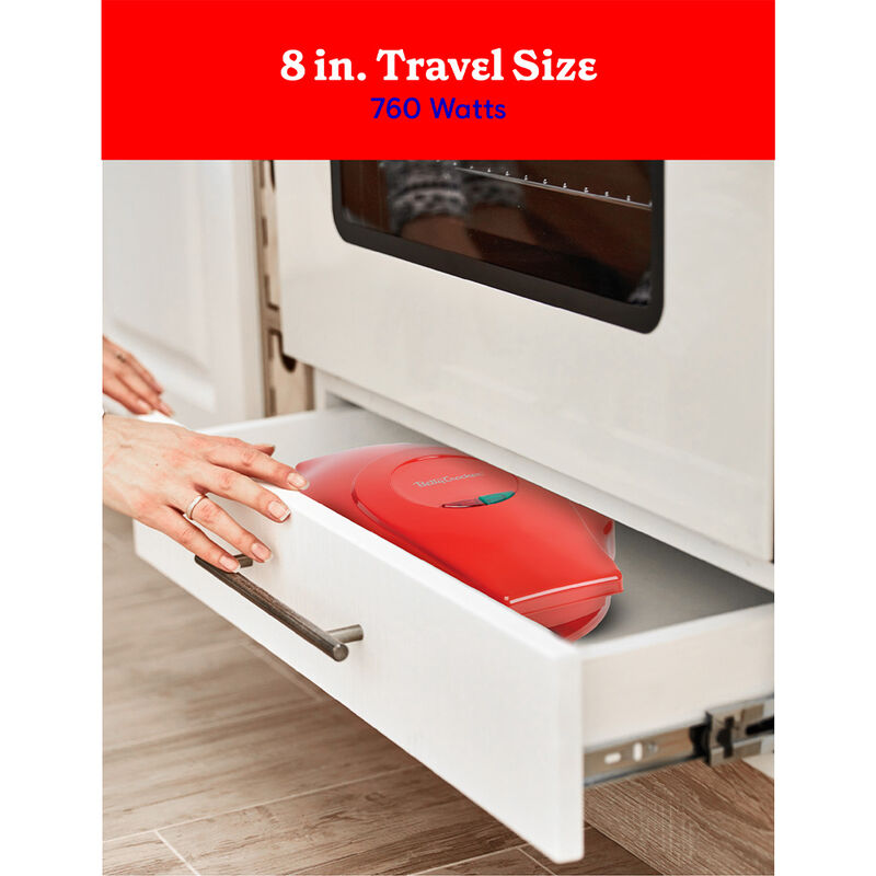 Betty Crocker 8" Travel Pizza Maker Plus, Red image number 4