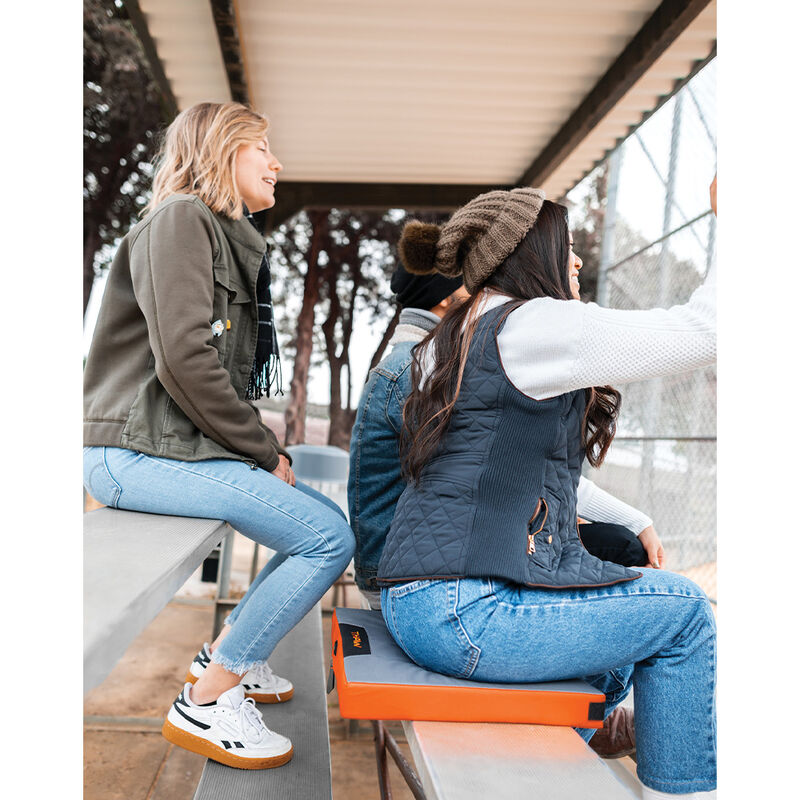 THAW Rechargeable Heated Seat Pad image number 2