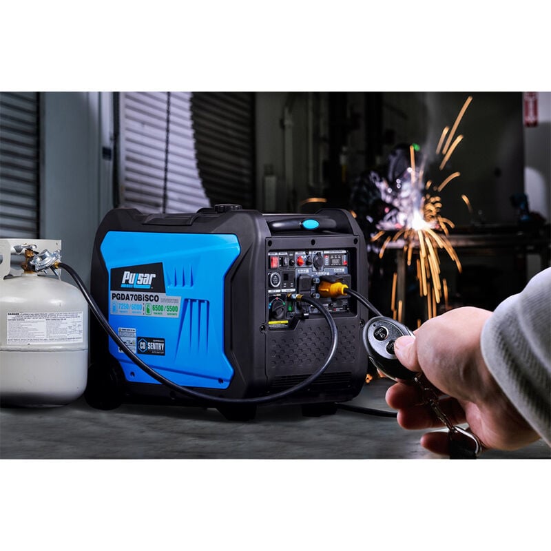 Pulsar 7,250-Watt Super Quiet Dual Fuel Inverter Generator with CO Alert and Remote Start image number 10