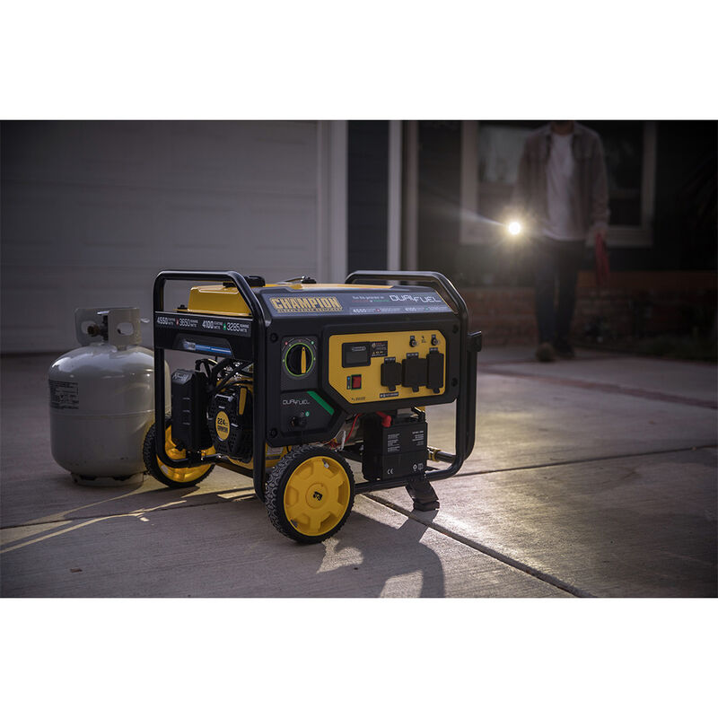 Champion Power Equipment 3650W Dual Fuel Electric Start Generator - Model 201504 image number 3