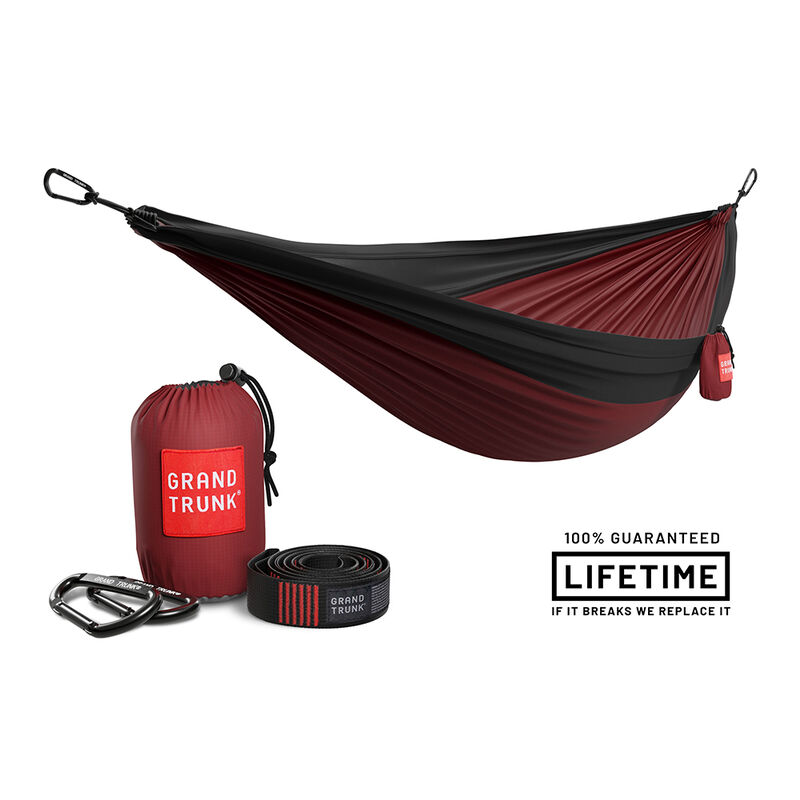 Grand Trunk Double Deluxe Hammock with Straps image number 2