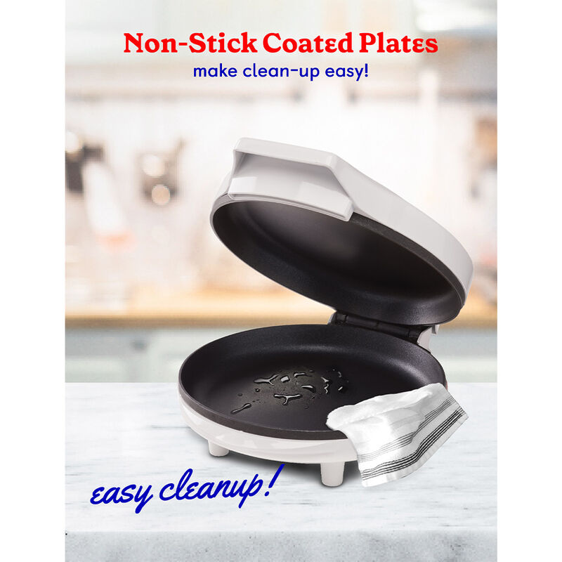 Betty Crocker 8" Travel Pizza Maker Plus, White image number 5