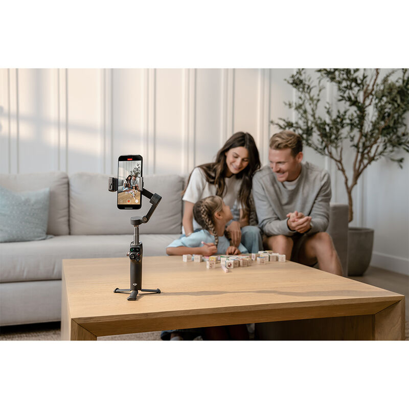 DJI Osmo Mobile 8 Handheld Phone Gimbal image number 12