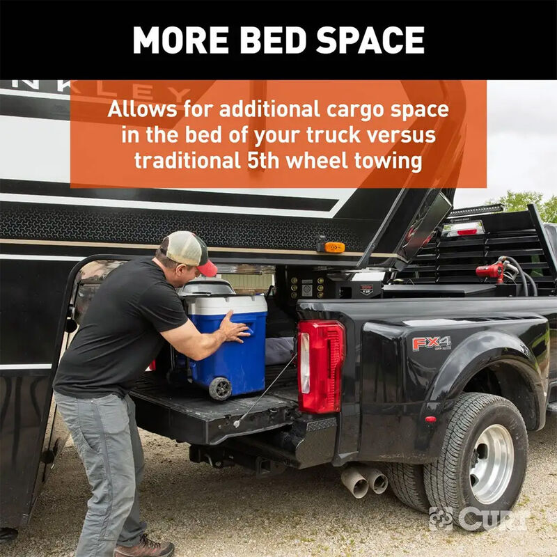 CURT Helux Coil-Spring Gooseneck Pin Box, 3,200 lbs. Pin Weight, 20,000 lbs. Capacity image number 9