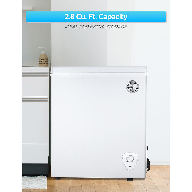Commercial Cool 2.8 cu.ft. Compact Chest Freezer image number 2
