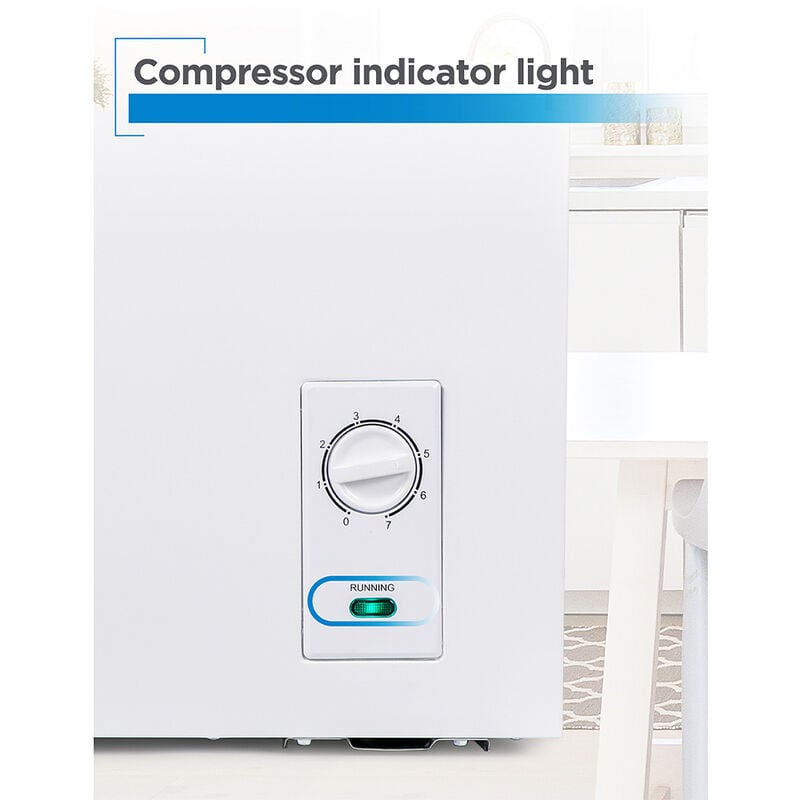 Black+Decker 2.7 cu. ft. Compact Chest Freezer, White image number 6