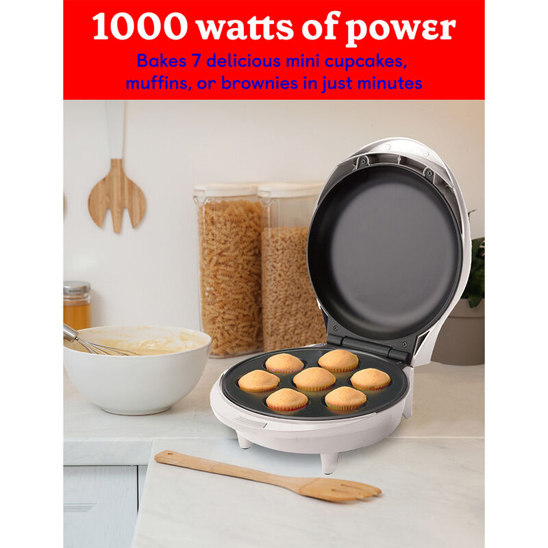 Betty Crocker Mini Cupcake Maker image number 2