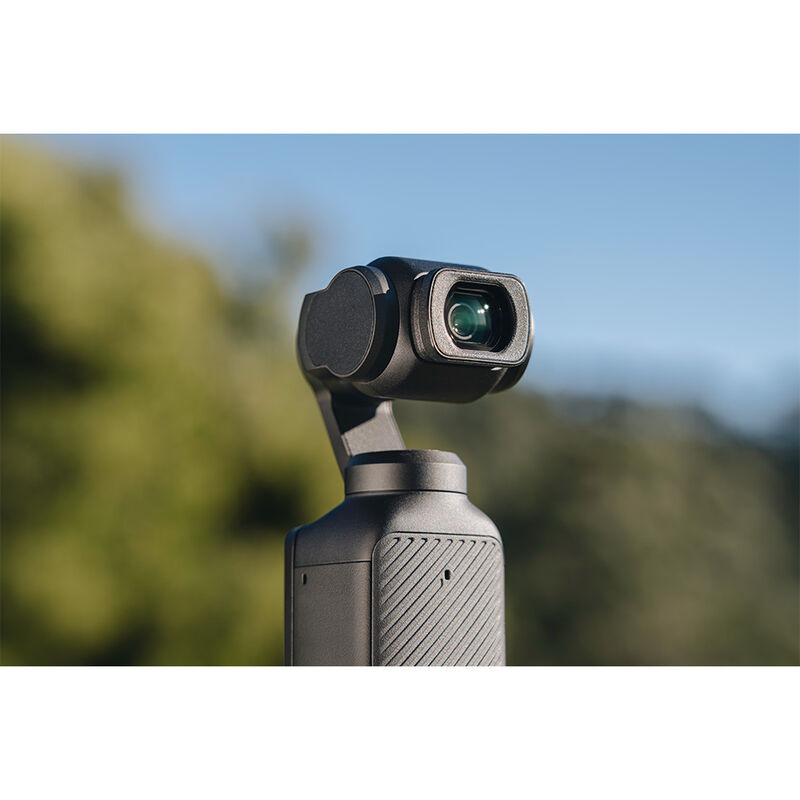 DJI Osmo Pocket 3 Gimbal Camera Creator Combo image number 10