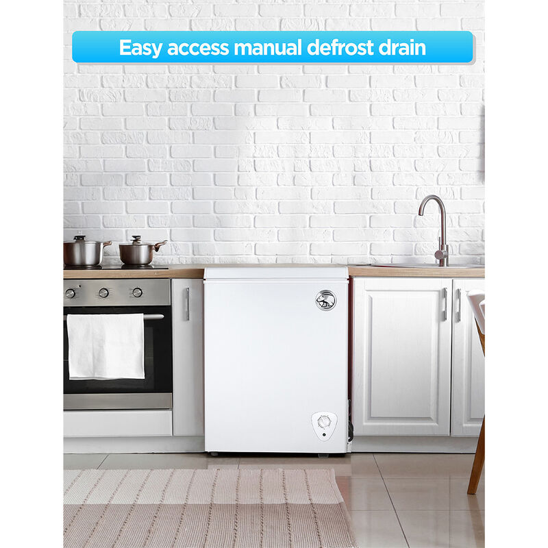 Commercial Cool 1.8 cu.ft. Compact Chest Freezer image number 7