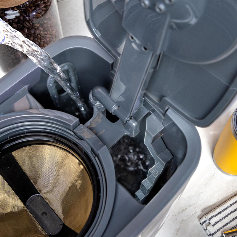 GE 10-Cup Drip Coffee Maker with Single Serve image number 6