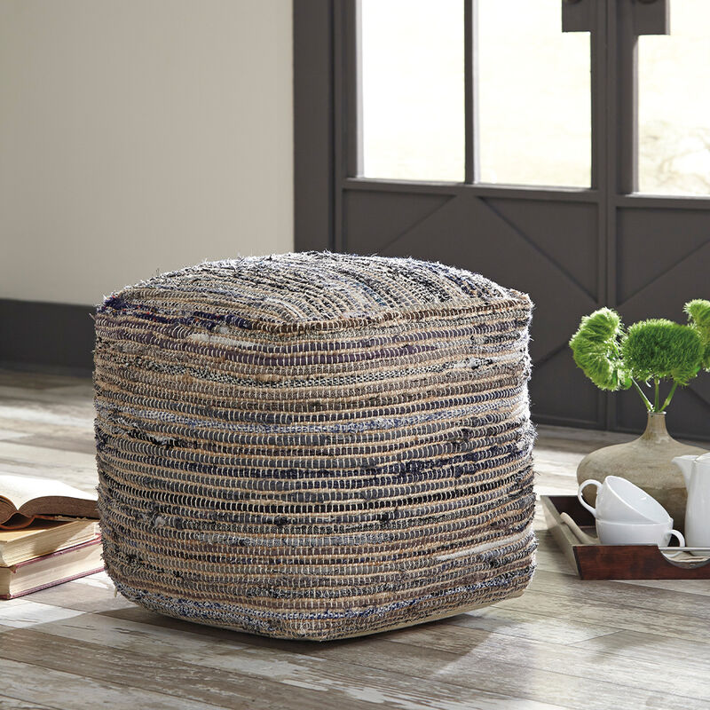 Absalom Pouf image number 2