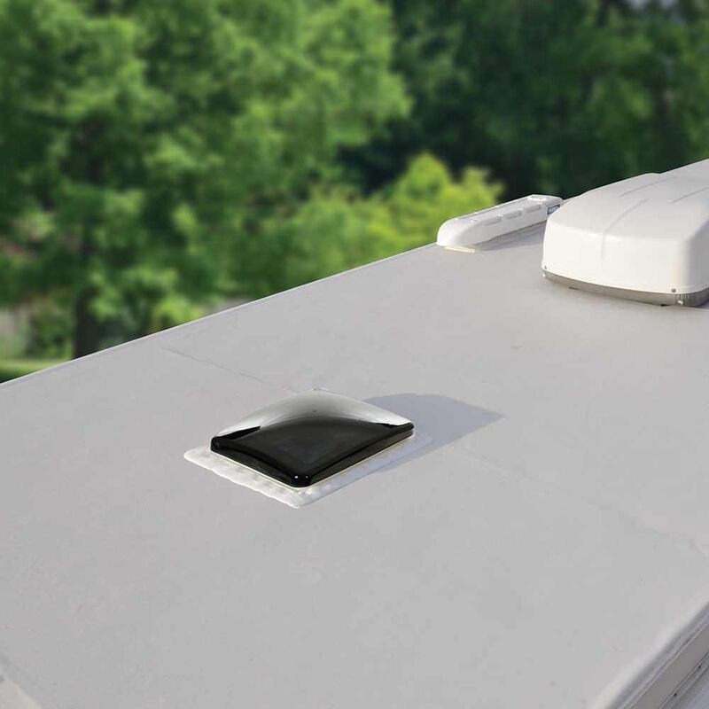 Zephyr Hi-Performance Roof Vent, Smoke image number 5