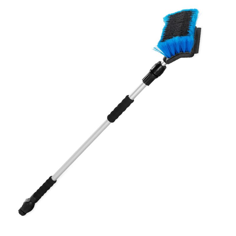Camco Pro-Tec Telescoping Flow-Through Wash Brush image number 4